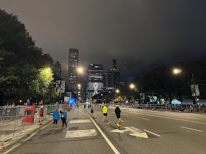 Grant Park before sunrise on Chicago Marathon morning
